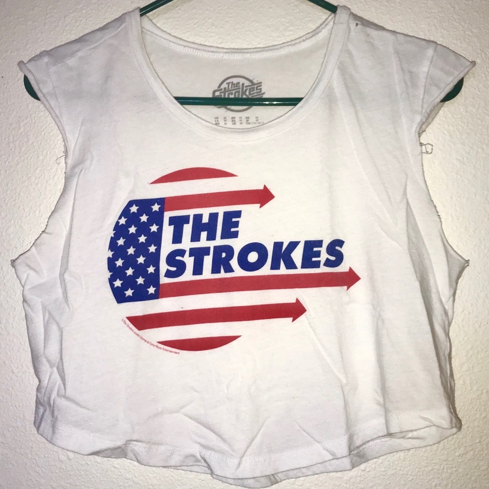 SOLD💙 The Strokes crop top